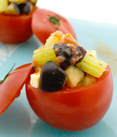 まるごとトマトの野菜マリネ