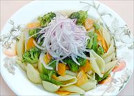 春野菜とシェルマカロニの冷製サラダ