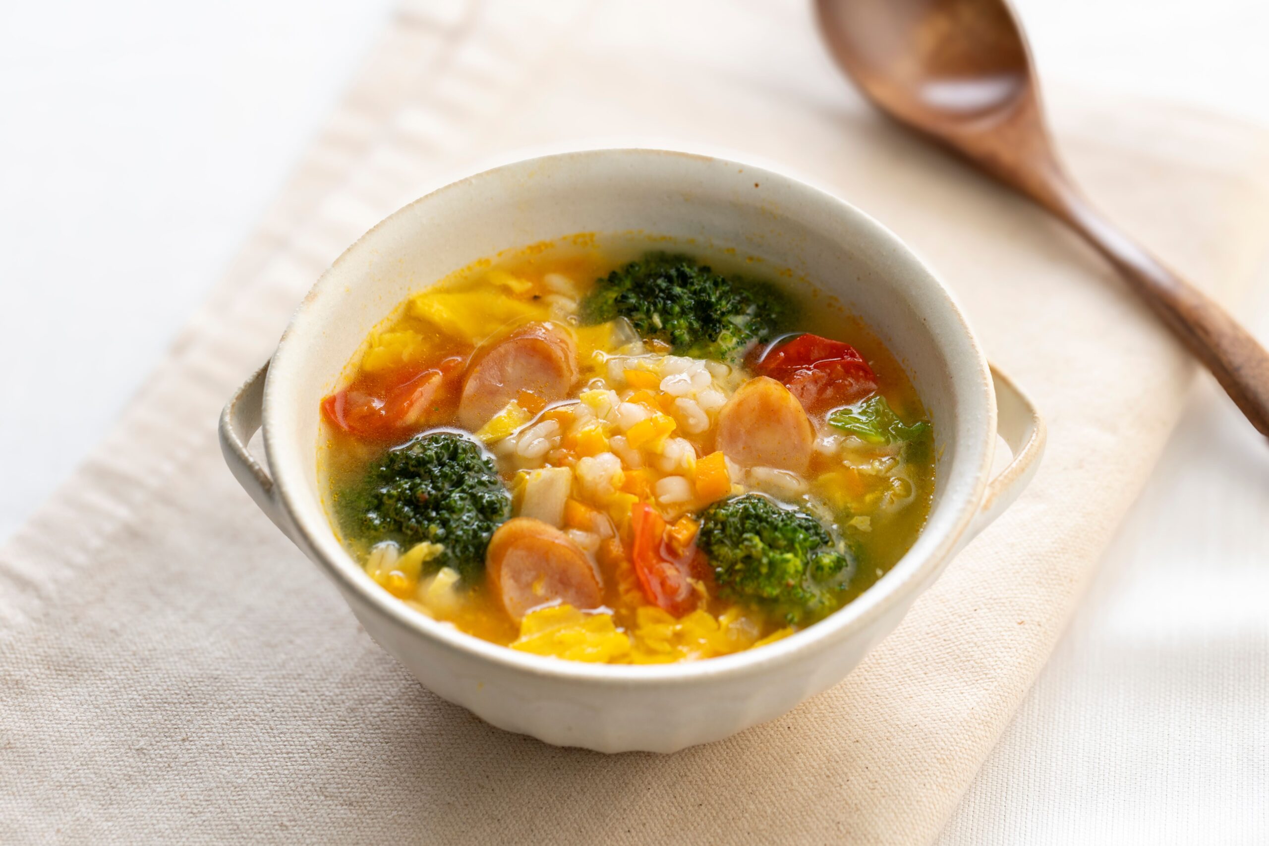 ほっこり染みる!もち麦と野菜のポトフ
